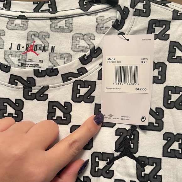 NWT Jordan Flight Essentials AOP Short Sleeve Crew size XXL - Picture 2 of 4